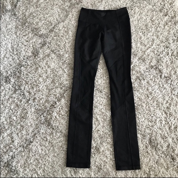 NWT Lululemon Equanimity Pant - Denim/legging - Picture 5 of 8